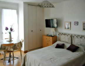 Studio confortable à Amélie-les-Bains-Palalda 28 m² avec balcon